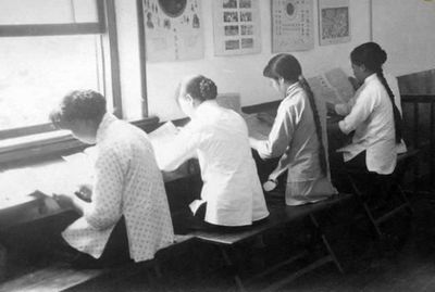 罕見影像中的時代印記 晚清民國女子學堂與實業興邦的無聲交響